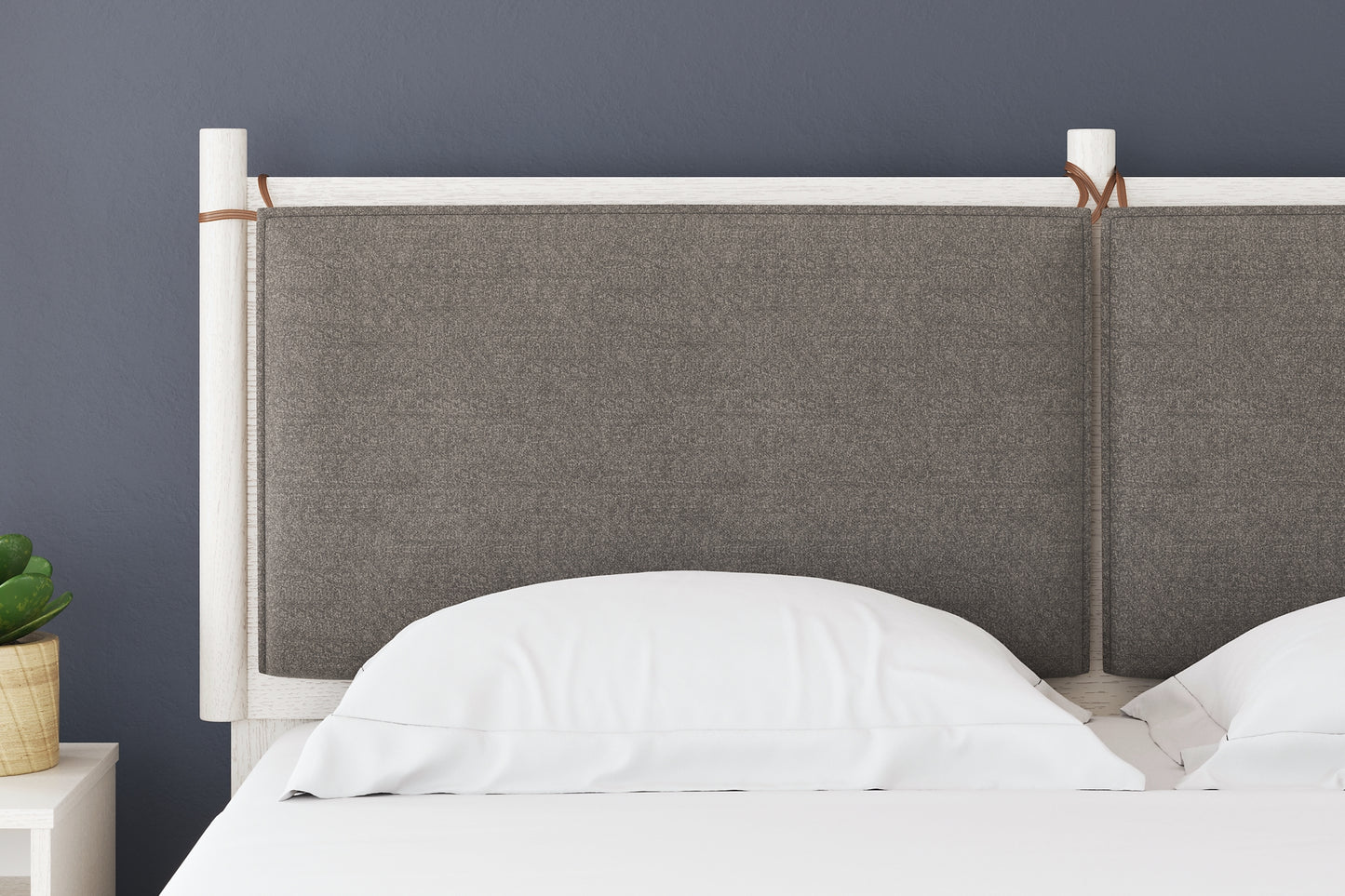 Aprilyn  Panel Bed