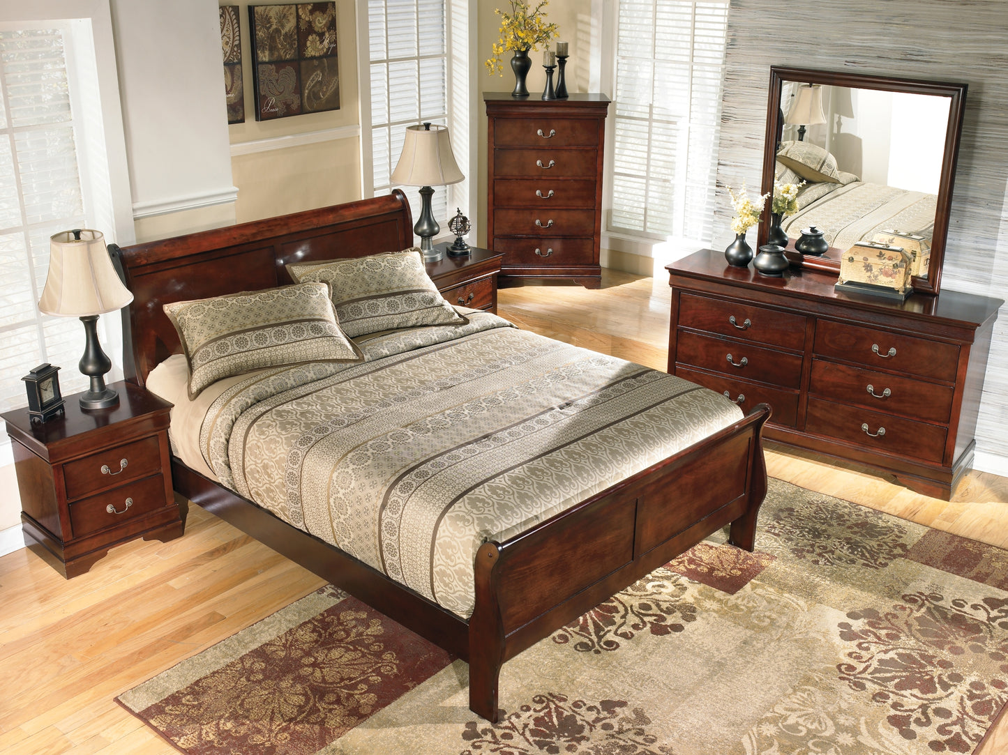 Alisdair  Sleigh Bed