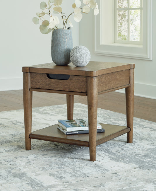 Roanhowe Rectangular End Table